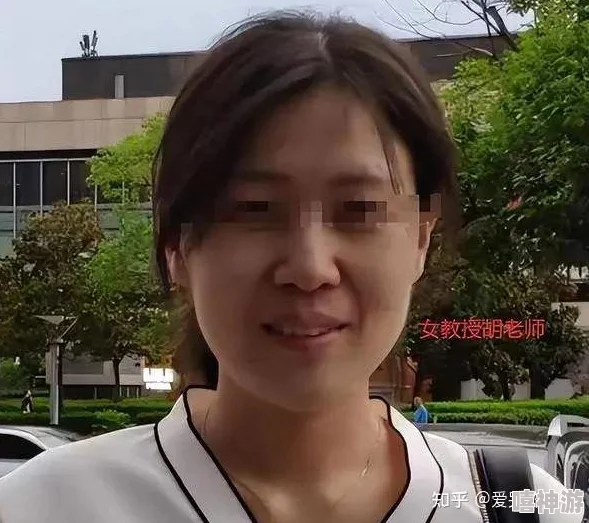 漂亮女大学一级毛片引发热议，网友纷纷表达对校园文化和社会风气的看法，讨论其影响与意义