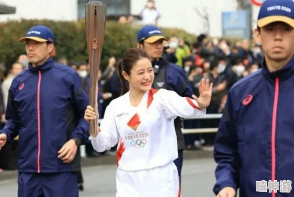 日韩欧美国产亚洲制服 展现多元文化之美 传递积极生活态度