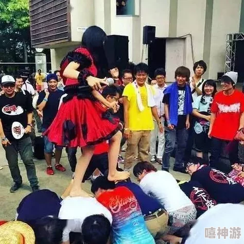 chinese调教踩踏femdom圈内大佬私下交流群曝光