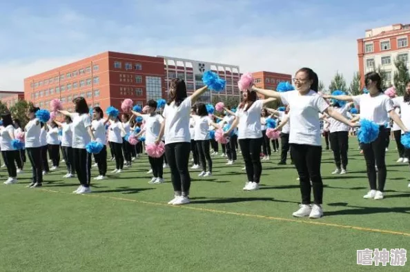 粉嫩高中校园内举办春季运动会同学们积极参与各项比赛展现风采