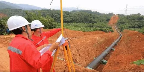 《交错时光的爱恋》你的生命之轮追逐梦想勇往直前每一步都充满希望