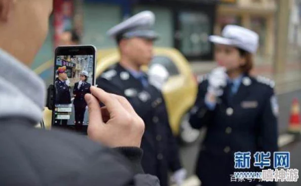 手从衣服下摆探去执法记录仪曝光完整视频画面警方已介入调查