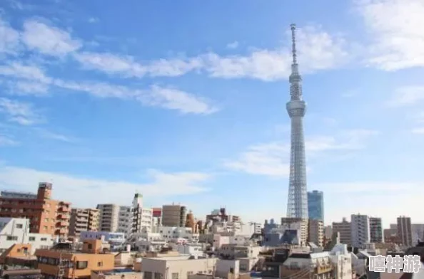 日本彩翼绚丽夺目现身东京晴空塔引市民游客驻足观赏