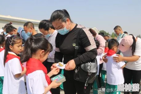 小学生入队家长寄语简短热烈祝贺孩子们光荣加入少先队ranks