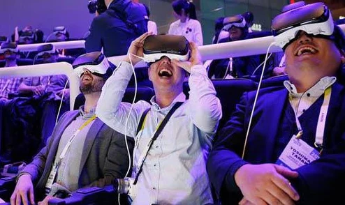 亚洲国产小视频2025全新VR体验引爆感官盛宴